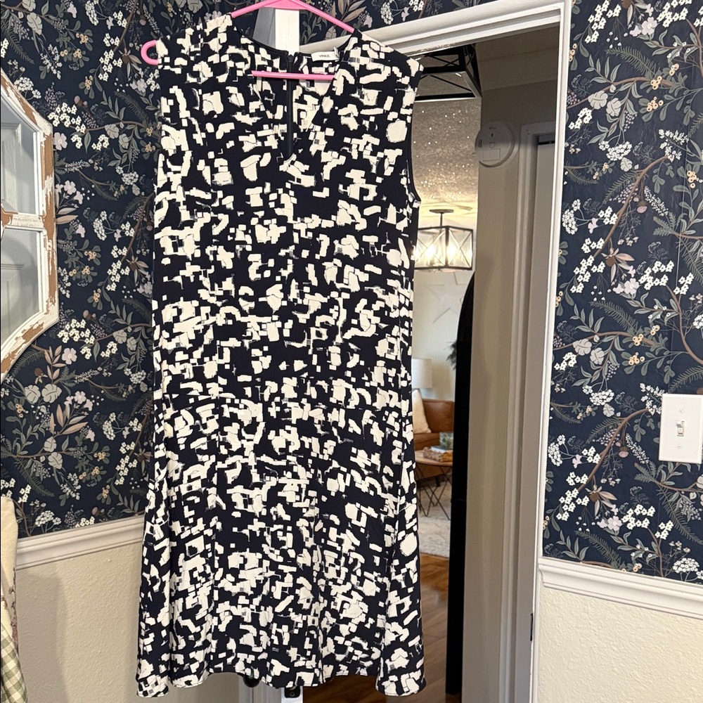 Vince Confetti-Print Pleated Silk Dress Size 2 NWOT